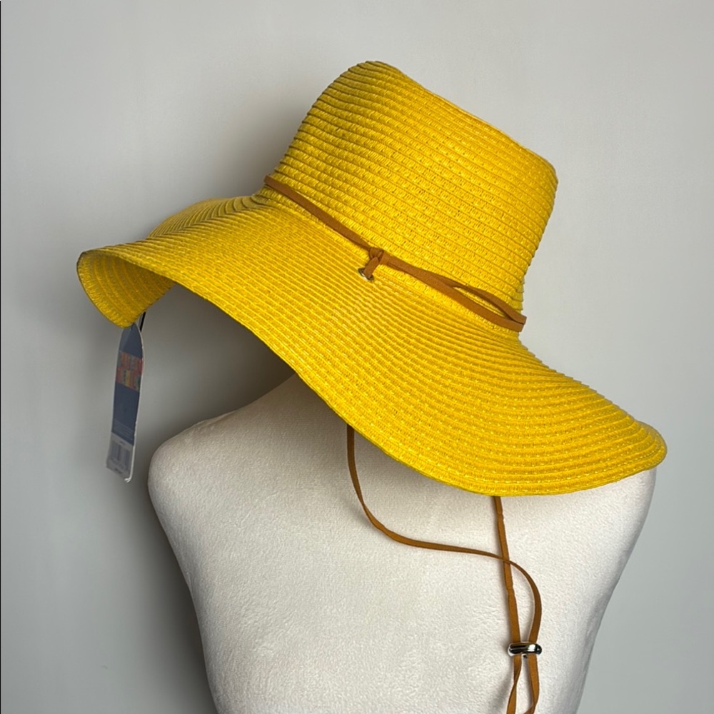 Banana Boat UPF 50+ Bright Yellow Sun Hat with Chin Strap - Picture 10 of 12